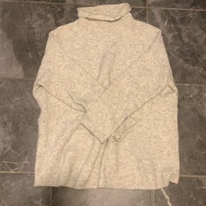 French Connection Gray/Cream Turtleneck Sweater Size Small